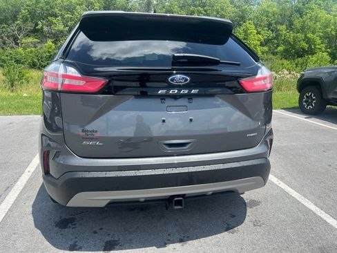 Used 2024 Ford Edge SEL w/ Convenience Package AWD/4WD image 12