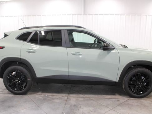 New 2026 Chevrolet Trax ACTIV w/ Driver Confidence Package image 11