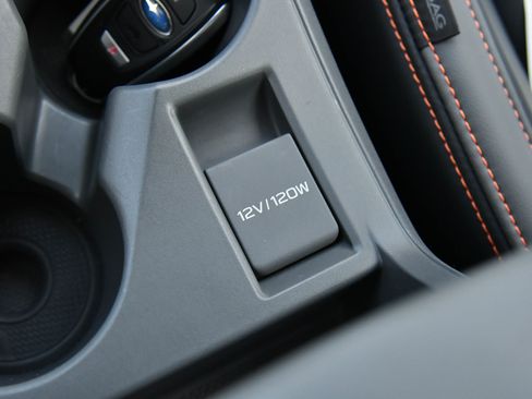 Used 2024 Subaru Crosstrek 2.5i Limited w/ Crosstrek Mirror Package image 28