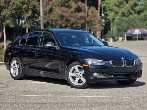 Used 2015 BMW 328i xDrive Sedan AWD/4WD image 3