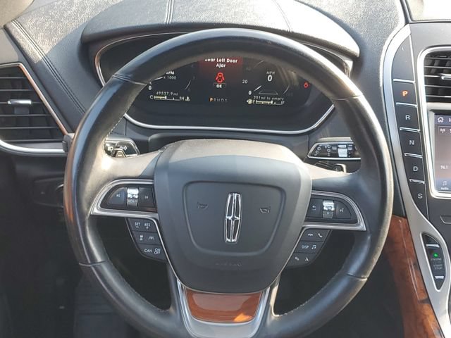 Used 2020 Lincoln Nautilus Reserve w/ Equipment Group 201A AWD/4WD image 14