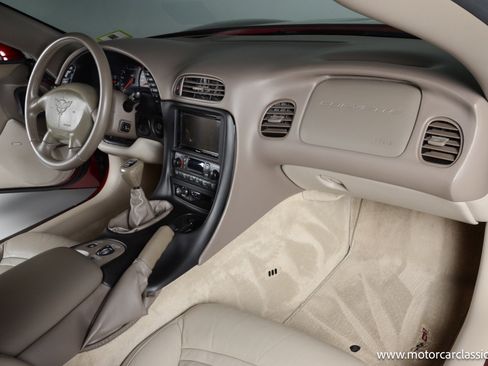 Used 2003 Chevrolet Corvette Convertible w/ Preferred Equipment Group1 image 28