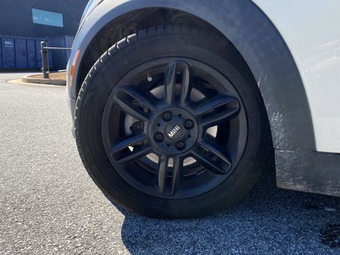 Used 2014 MINI Cooper Convertible image 16