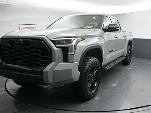 Used 2024 Toyota Tundra Limited image 4