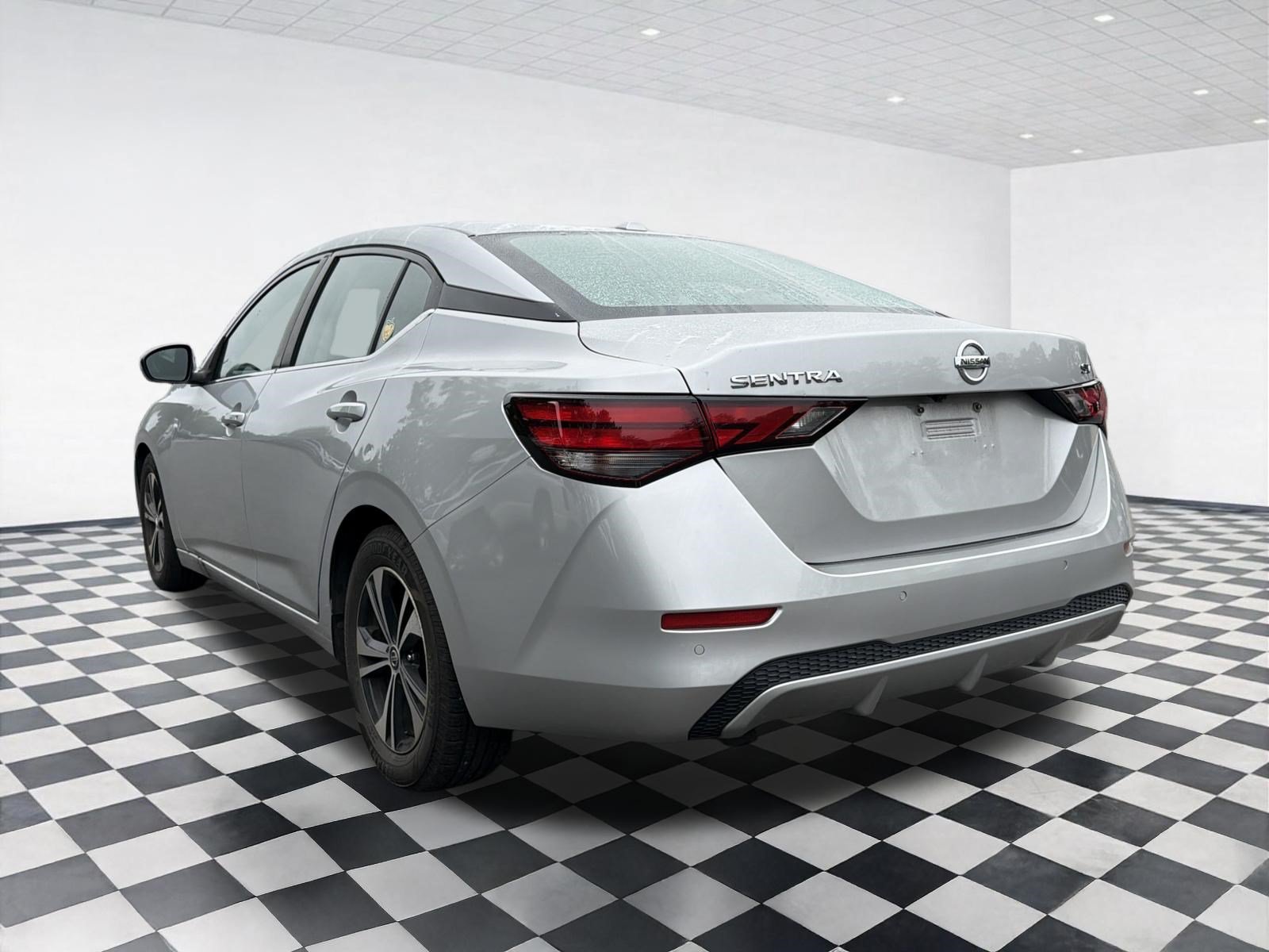 Used 2021 Nissan Sentra SV FWD image 6