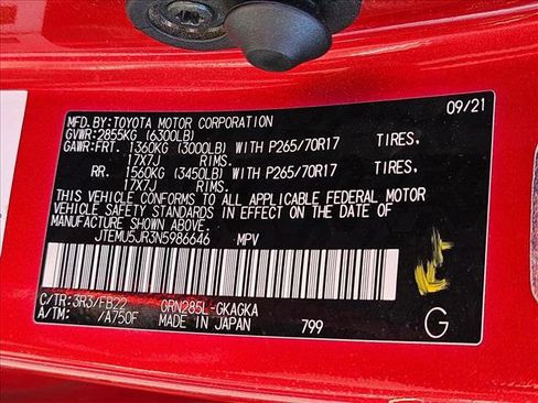 Used 2022 Toyota 4Runner SR5 image 22