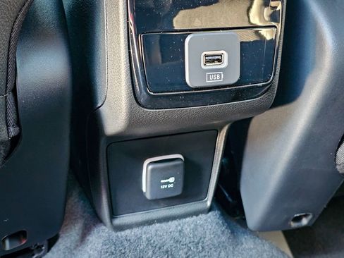 New 2026 Jeep Compass Latitude AWD/4WD image 30