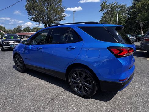 Used 2024 Chevrolet Equinox RS w/ RS Leather Package AWD/4WD image 6