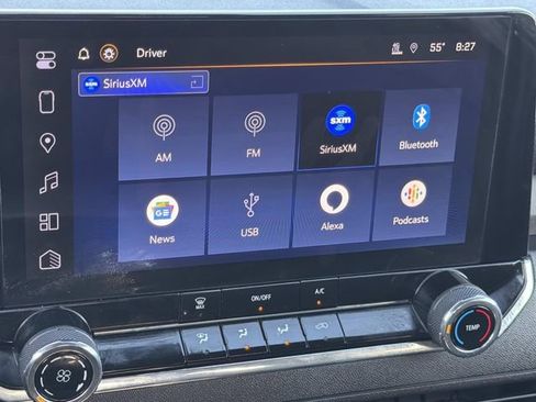 Used 2023 Chevrolet Colorado W/T image 28