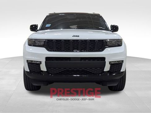 New 2025 Jeep Grand Cherokee L Limited image 2