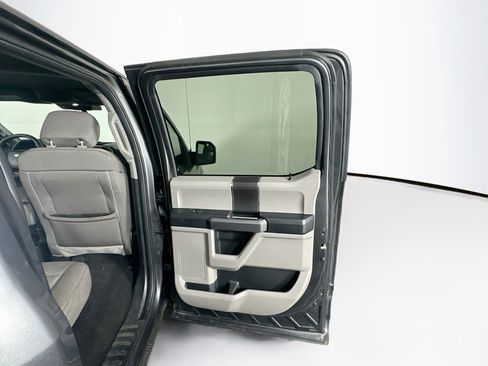 Used 2019 Ford F150 XLT RWD image 27