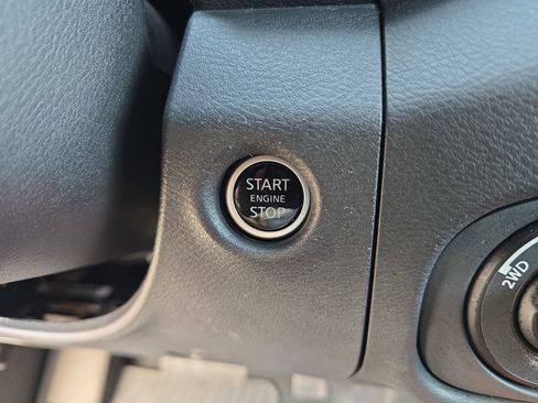 Used 2023 Nissan Frontier PRO-4X w/ Tow Package image 25