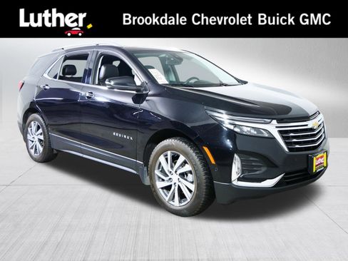 Used 2023 Chevrolet Equinox Premier AWD/4WD image 1