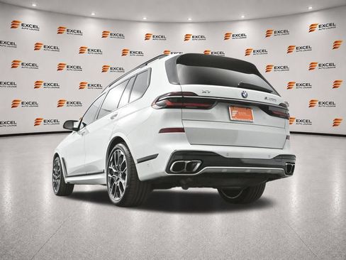 Used 2024 BMW X7 M60i w/ Executive Package AWD/4WD image 57