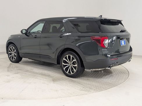 Certified 2022 Ford Explorer ST-Line image 3