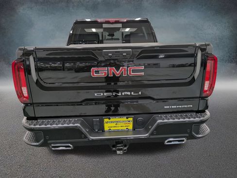 Used 2024 GMC Sierra 1500 Denali w/ Denali Reserve Package AWD/4WD image 5
