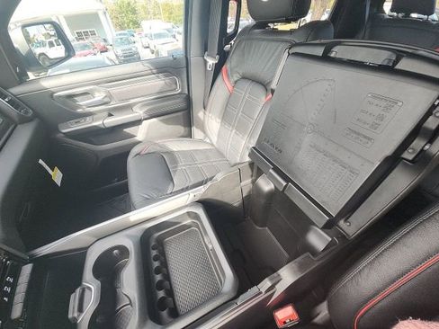New 2025 RAM 1500 Big Horn AWD/4WD image 29