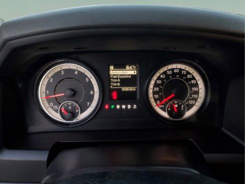 Used 2017 RAM 1500 Express w/ Express Value Package image 31