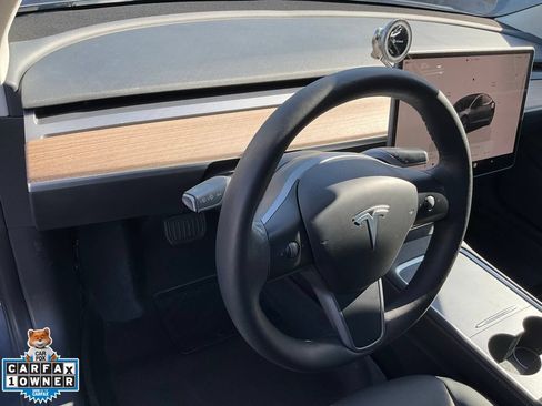 Used 2022 Tesla Model 3 Long Range AWD/4WD image 20