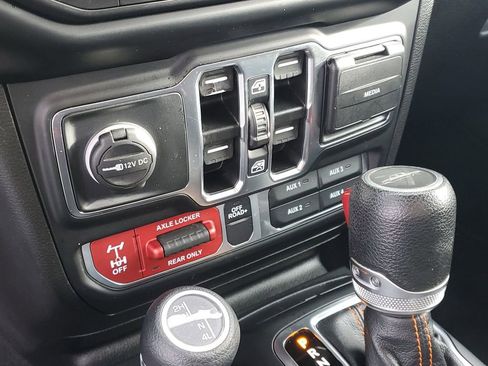 Used 2023 Jeep Gladiator Mojave w/ LED Lighting Group image 36