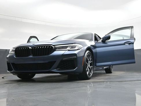 Used 2023 BMW 540i w/ M Sport Package RWD image 42