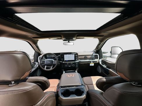 New 2026 Ford F250 4x4 Crew Cab Super Duty image 16