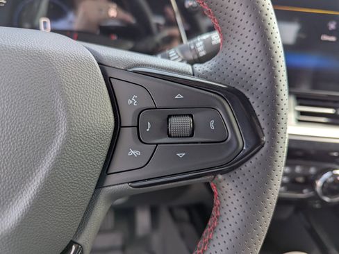 New 2026 Chevrolet Trax RS w/ Driver Confidence Package image 14