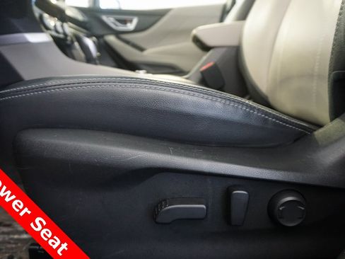 Used 2020 Subaru Forester Limited image 6