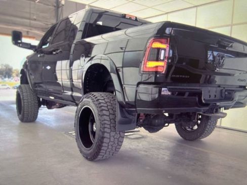 Used 2021 RAM 2500 Limited AWD/4WD image 10