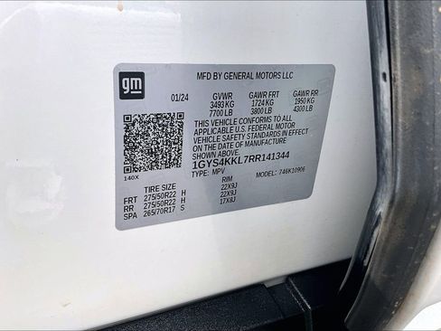 Used 2024 Cadillac Escalade ESV Premium Luxury AWD/4WD image 34