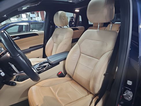 New 2026 BMW X6 M60i image 17