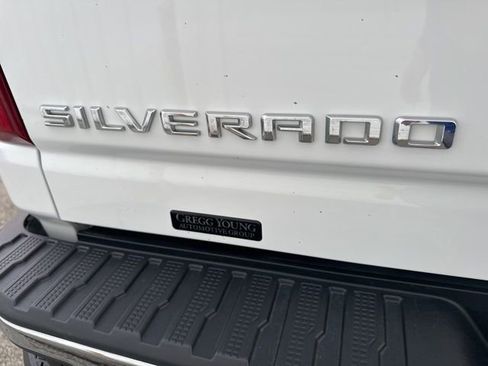 Used 2025 Chevrolet Silverado 2500 W/T w/ WT Convenience Package image 15