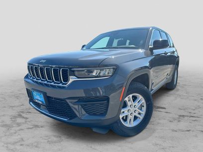 New 2025 Jeep Grand Cherokee Laredo