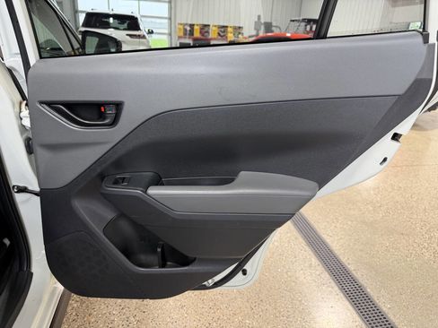 Used 2024 Subaru Crosstrek 2.0i AWD/4WD image 25