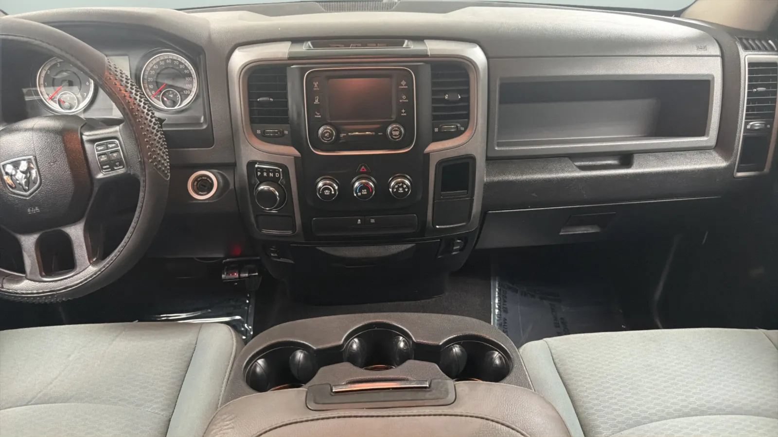 Used 2017 RAM 1500 Express w/ Express Value Package RWD image 15