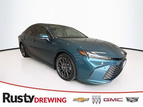 Used 2026 Toyota Camry XLE w/ Premium Plus Package FWD image 1