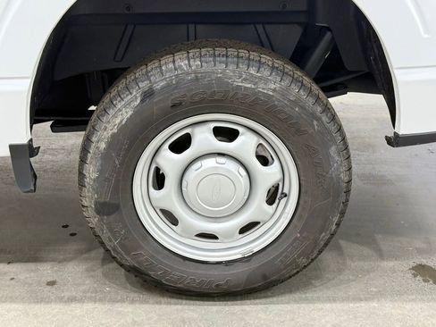 Used 2024 Ford F150 XL image 33
