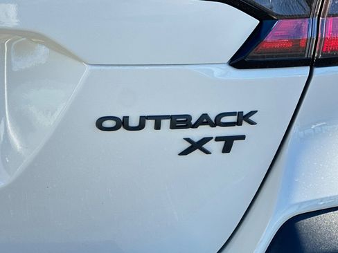 Certified 2025 Subaru Outback Onyx Edition XT image 30