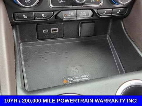 Used 2024 Chevrolet Tahoe LT RWD image 26