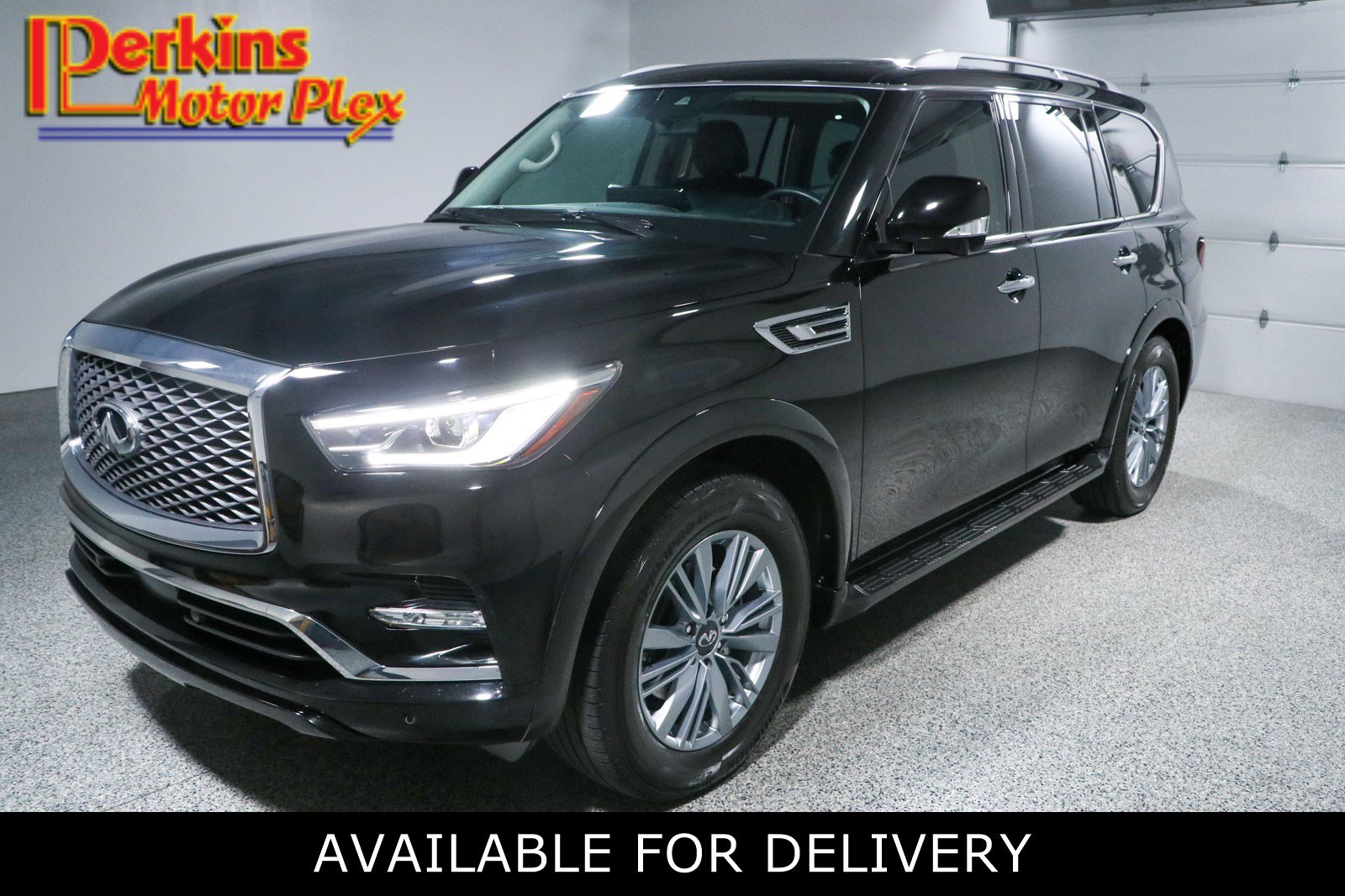 Used 2023 INFINITI QX80 Luxe w/ Cargo Package RWD image 1