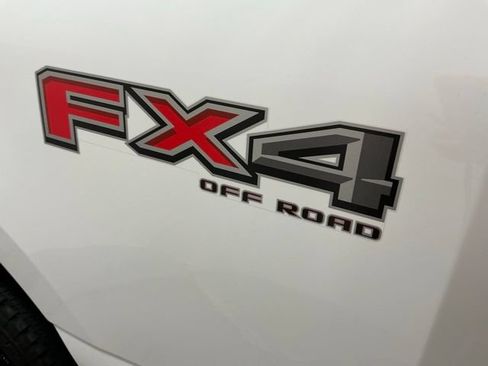 Used 2024 Ford F250 XL w/ STX Appearance Package AWD/4WD image 8