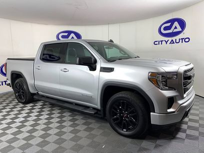 Used 2022 GMC Sierra 1500 Elevation w/ LPO, Elevation Black Package