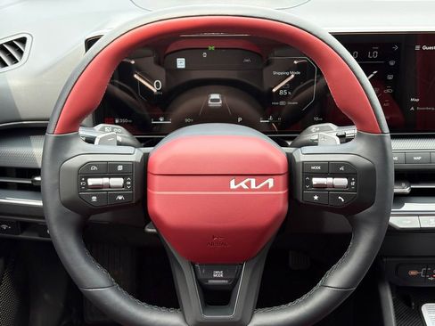 New 2026 Kia K4 GT-Line FWD image 34
