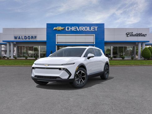 New 2026 Chevrolet Equinox EV LT FWD image 9