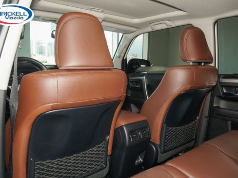 Used 2022 Toyota 4Runner Limited AWD/4WD image 23