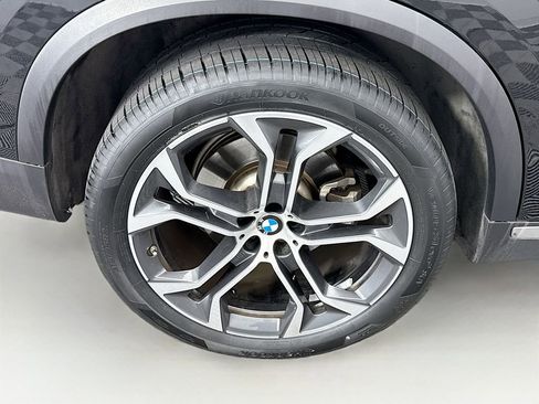 Used 2022 BMW X5 sDrive40i w/ Parking Assistance Package image 32