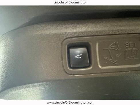 Certified 2022 Lincoln Navigator L Reserve AWD/4WD image 28