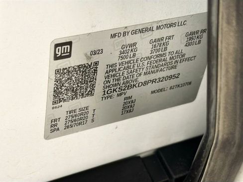 Used 2023 GMC Yukon SLT w/ SLT Premium Package image 31