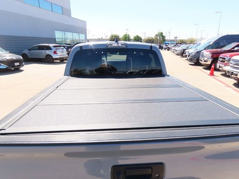 Used 2021 Toyota Tacoma SR5 w/ Trail Edition image 14