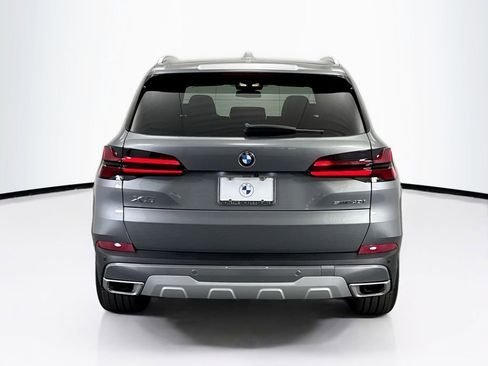 New 2026 BMW X5 sDrive40i image 6